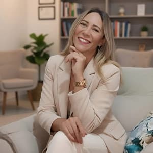 Luciene Marinho - Psicóloga e Neuropsicóloga - Psicoterapeuta EMDR em null