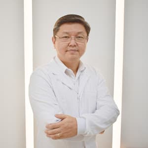 Odonto Yamada - Dr. Frank Akira Yamada em null