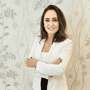 Dra. Patricia Bernardi em null