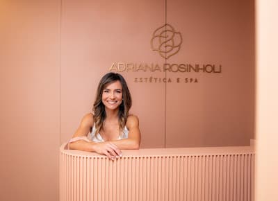 Adriana Rosinholi Estética e SPA em null