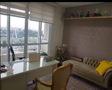 Dra Jéssica Martani em null