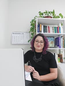 Laís Fernandes em null