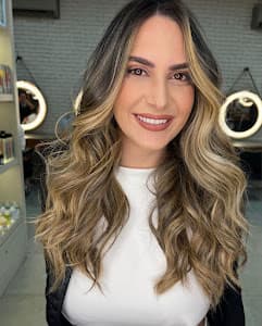 Cris Castro Psicóloga em null