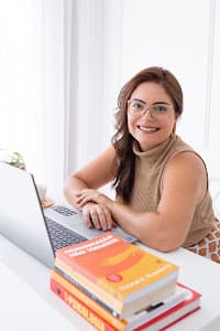 Mariana Oliveira Reis em null