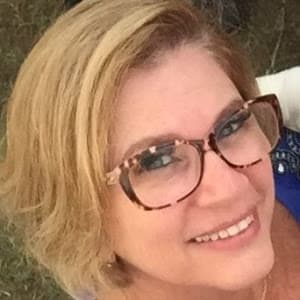 Dra. Eliana Silveira Cardi Machado, Psicólogo em null