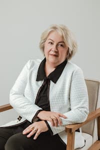 Psicóloga Cristina Cury: terapia individual e de casal em null