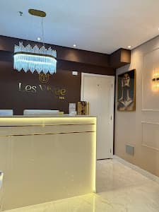 Clínica estética Les Vivee em null